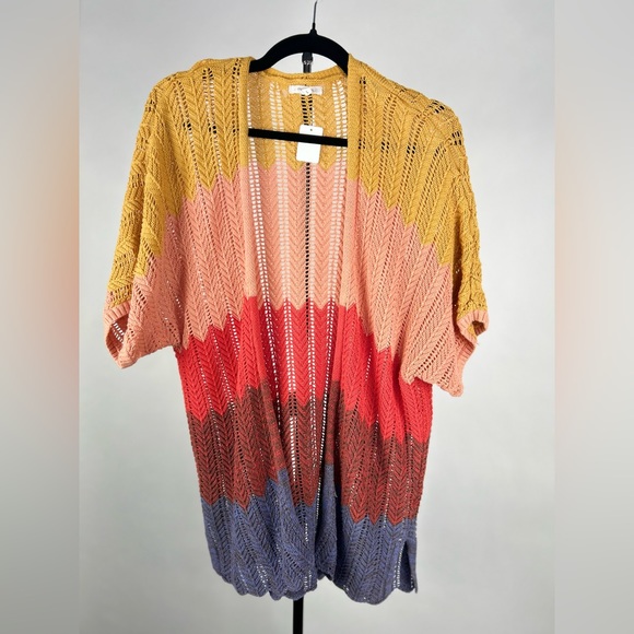 ⭐️SALE⭐️ Maurice - Crocheted Cardigan - Picture 1 of 5